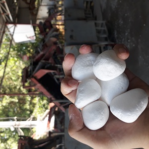 Aménagement paysager décoration de jardin galets blancs neige pour paysage extérieur galets dégoulinants décoration pierre de galets - Product Image 1