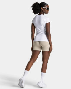 เสื้อยืดผู้หญิงทรงเข้ารูป ผ้าฝ้าย สไตล์ลำลอง สตรีทแวร์ ปักโลโก้ แขนเสื้อแบบแร็กแลน สีขาว พิมพ์ลาย ปักลาย ปรับแต่งได้ - Product Image 6