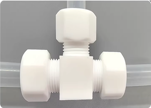 Conexiones de PTFE |   Conexiones de Compresión de PTFE |   Conexión Roscada / de Mamparo / Codo / en T |   Conectores de Tubería Resistentes a Productos Químicos - Product Image 4