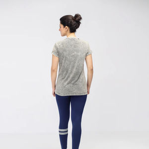 T-shirt à manches courtes pour femme en coton 100% de haute qualité, lavage à l'acide, logo personnalisé, col, taille XL, décoration brodée pour l'été - Product Image 4