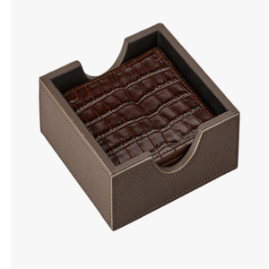 Sous-verres en cuir de crocodile marron, sous-verres en cuir de qualité supérieure, sous-verres pour boissons avec support, sous-verres carrés en cuir de crocodile de 4 pouces - Product Image 3