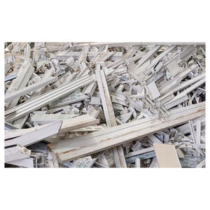 Déchets de plastique rigide uPVC propres pour le recyclage des tuyaux et les industries de la production de profilés - Product Image 4