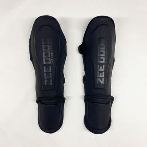 Protège-tibias de karaté et MMA sur mesure en gros, protection professionnelle, logo personnalisé imprimé, cuir PU unisexe - Product Image 1