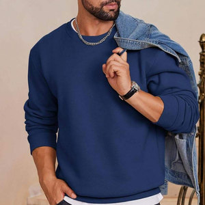 เสื้อสเวตเชิ้ตโอเวอร์ไซส์ผู้ชาย ผ้าฝ้าย/ผ้าฟลีซ สไตล์สตรีทแวร์ ทรงหลวม ใส่ได้ในฤดูหนาว ดีไซน์ใหม่ เสื้อสเวตเชิ้ตโอเวอร์ไซส์แบบพื้นฐาน - Product Image 3