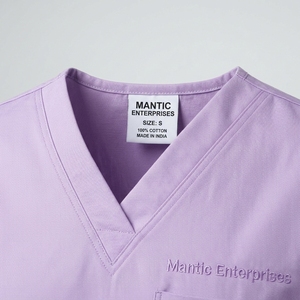 High Quality Wholesale Hygroscopic and Perspiratory V-neck Breathable and Comfortable Leisure Pet Clinic Dentist Nurse <b>Scrub</b> <b>Set</b> - Product Image 3
