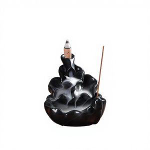 Vente directe usine – Porte-encens cascade noir à refoulement d'encens, brûleur en céramique anti-odeur pour cônes d'encens, avec multiples ornements - Product Image 4