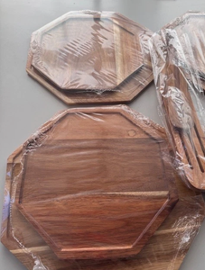 Plateau de service octogonal en bois d'acacia, idéal pour le café, le thé et les aliments – Artisanat en bois polyvalent pour la cuisine ou comme décoration murale – Vente chaude - Product Image 5
