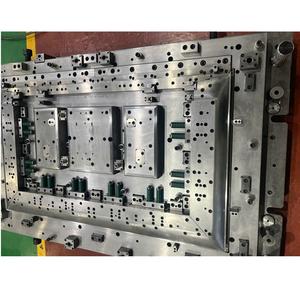 Fábrica de Moldes para Electrodomésticos en Vietnam – Molde de Punzonado de Plástico de Canal Caliente OEM/ODM - Product Image 3