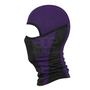 Cagoule de karting de qualité supérieure, légère, conçue pour un port confortable avec un casque, idéale pour les sports courants. - Product Image 3