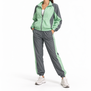 Survêtement coupe-vent confortable et respirant pour femme, avec logo imprimé, dentelle, style vintage streetwear, idéal pour l'hiver - Product Image 6