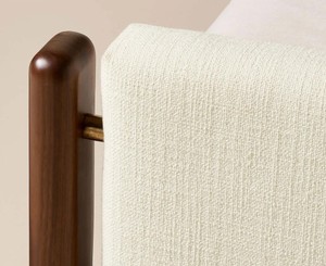 Modern Teak Wood <b>King</b> <b>Bed</b> Frame Solid Wood Upholstered Quilted <b>Headboard</b> and Footboard Soft <b>Bed</b> Design Style - Product Image 5