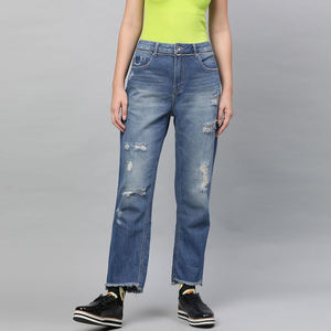 Nuevas llegadas: Pantalones vaqueros ajustados azul claro de moda, rasgados y desgastados para mujer, de secado rápido. - Product Image 1