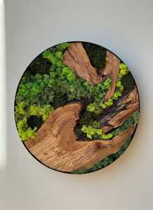 Décoration murale ronde en bois et mousse naturelle, faite à la main, pièce d'art de luxe inspirée de la forêt - Product Image 2