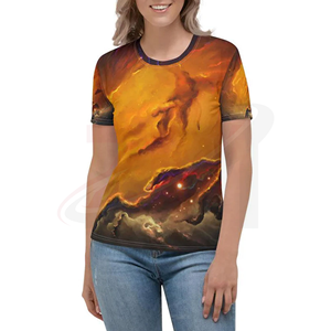 Camiseta de Manga Corta con Cuello Redondo y Estampado de Galaxia para Mujer, Corte Regular, Estilo Casual, Impresión por Sublimación, 100% Jersey de Poliéster - Product Image 1