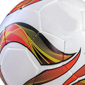 Balón de Fútbol Sala Profesional Talla 4 Blanco/Rojo para Entrenamiento en Interiores y Exteriores, Cosido a Máquina, Hecho en Pakistán - Product Image 5