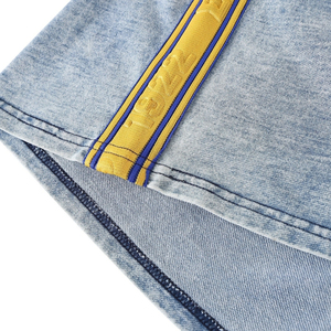 เสื้อยืด SGRho พรีเมียมสีฟ้าอ่อน ลายเดนิม ปักลายกราฟิก แขนสั้น คอกลม แฟชั่นลำลอง สไตล์นักศึกษา - Product Image 6