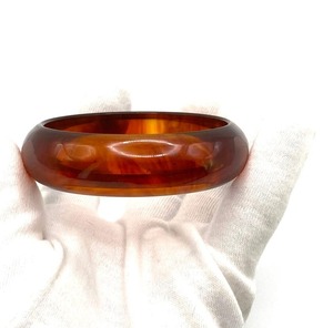 Elegantes Brazaletes de Resina Hechos a Mano con Patrón de Espirales Multicolores, Accesorios de Joyería Contemporáneos para Mujer - Product Image 4