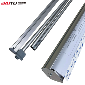 Soporte de Banner Enrollable Retráctil de Aluminio Promocional ENOVATIONS con Diseño Ajustable y Montaje sin Herramientas - Product Image 1