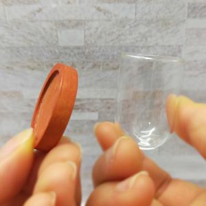 Cúpula de Cristal Transparente en Miniatura Hecha a Mano con Base de Madera para Decoración - Product Image 3