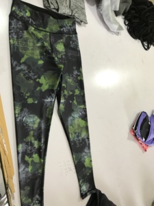 Leggings Deportivos Personalizados para Hombre, Leggings Térmicos de Alta Calidad con Cintura Elástica, Ecológicos y Antibacterianos para Yoga - Product Image 4