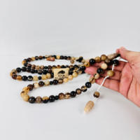 Tasbih Rosario Islami Modern Buatan Tangan Bentuk OEM Sentuhan Asli Bahan Tanduk Kerbau Manik-Manik Berwarna Grosir untuk Muslim Arab