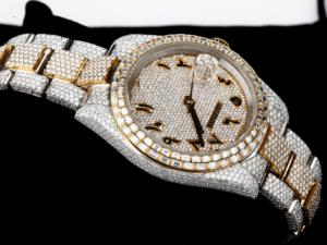 Reloj Mecánico Deportivo de Lujo de Edición Limitada con Esfera Árabe en Oro Amarillo de Dos Tonos y Diamantes Moissanite D VVS - Product Image 6