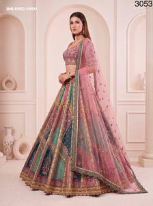 Hermoso conjunto de Lehenga-Choli de seda Gadhwal con encaje, Dori, hilo Zari, lentejuelas y pedrería, para mujer, exportador de moda. - Product Image 3