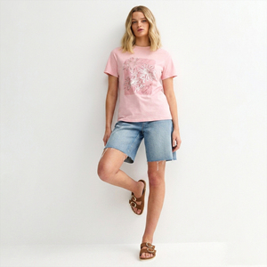 Camiseta de Mujer con Bordado Floral Rosa, Cuello Redondo, Manga Corta, Estilo Casual, 100% Algodón Jersey, Estilo Primavera Verano - Product Image 3