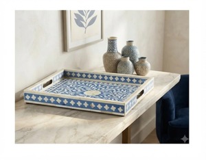 Bandeja de Servir Multifuncional de Madera con Incrustaciones Florales de Diseño Artístico de Lujo, Diseño Moderno para el Hogar, Comedor y Bodas - Product Image 1