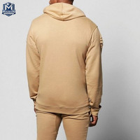 Survêtements déchirés de qualité supérieure et confortables pour jeunes, style décontracté, nouveau modèle.