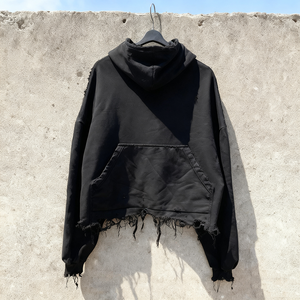 Sweat à capuche déchiré pour homme, ourlet effiloché, coupe oversize, en polaire douce, avec poche kangourou, style streetwear décontracté - Product Image 1