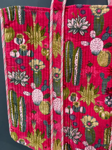 Sac fourre-tout en coton matelassé ethnique Peacock avec longues poignées, idéal pour le shopping quotidien, les voyages, la plage, fermeture éclair, vente au détail, cadeaux, commandes en gros - Product Image 3