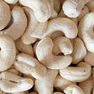 Fournisseur de confiance au Vietnam, noix de cajou brutes, noix de cajou W320, exportées vers Dubaï, l'UE, le Moyen-Orient - Product Image 1