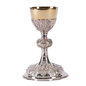 Stylish Chalice Silver Gold Color Also Customized With Etching Design Chalice is handmade high-quality brass church supplies - Product Image 1