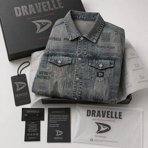 Chaquetas de mezclilla de algodón lavado con collage de periódicos al por mayor para ropa de calle contemporánea unisex espaciosa - Product Image 5