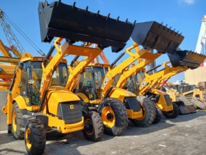รถตักล้อยาง JCB 4CX 3CX ใหม่เอี่ยม เครื่องจักรกลหนัก รถขุดตักดิน เครื่องยนต์ดีเซล ขับเคลื่อน 4 ล้อ อุปกรณ์ก่อสร้าง จัดส่งทั่วโลก - Product Image 4