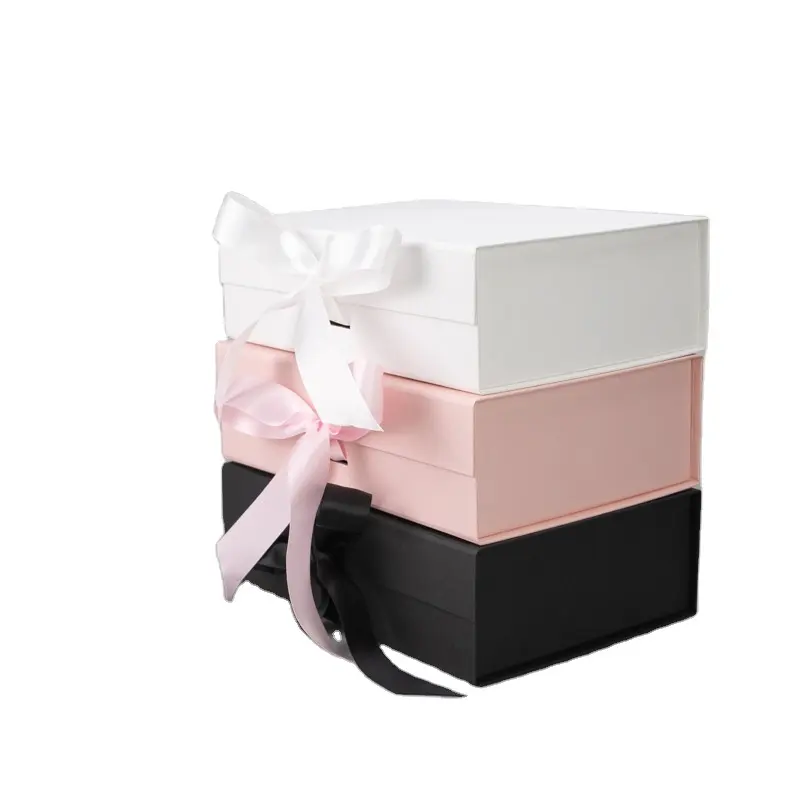 Grosir mewah Bespoke Logo kustom kertas kardus kaku magnetik kotak hadiah lipat dengan penutup pita untuk gaun pernikahan