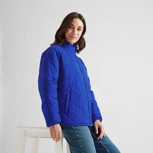 Veste matelassée bleue zippée pour femme, vêtement de travail de sécurité, vêtement d'extérieur léger rembourré pour les tâches en extérieur, veste à bulles pour femme - Product Image 3
