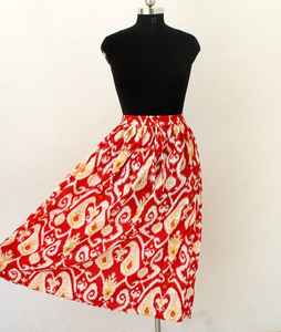 กระโปรงแม็กซี่ผ้าฝ้ายพิมพ์ลายดอกสีเหลือง แต่งผ้าซาตินหลายชั้น พร้อมงานปัก ขอบเอวยางยืด - Product Image 1