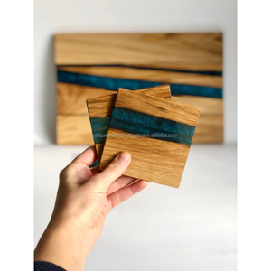 Juego de Posavasos Cuadrados Bohemios de Diseño Único, Mitad Madera, Mitad Resina Azul con Patrón, 5mm de Grosor, Diámetro Personalizable, Ecológicos - Product Image 3