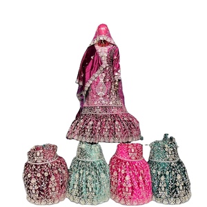 Veer Zara Velvet Long Bridal Gharara Double Dupatta Full Heavy Flare Jarkan Stone Detailing para grandes ocasiones de fiesta de boda - Product Image 1