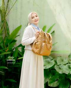 Premium Square Canvas Totepack with Convertible Tote <b>Backpack</b> Style <b>Laptop</b> Sleeve & Functional Pockets - Product Image 3