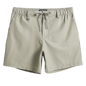 Shorts de sport modernes pour hommes, conçus pour les entraînements intenses, shorts d'activités de plein air pour hommes, légers et offrant une grande liberté de mouvement - Product Image 1