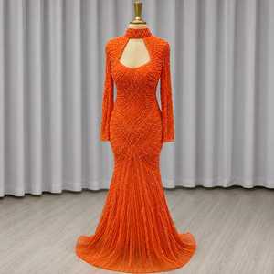 Robe de soirée sirène en satin orange perlée pour femme, col en V, manches classiques, longueur ras du sol, traîne Watteau, robe de bal ornée de cristaux - Product Image 2