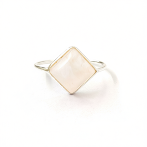Rose <b>Quartz</b> Fashion <b>Ring</b> 1.8 Grams - Product Image 2