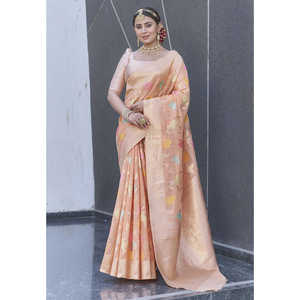 Sari en organza tissé pêche Elite Weaves avec broderie Jaal Zari, vêtements indiens et pakistanais - Product Image 3