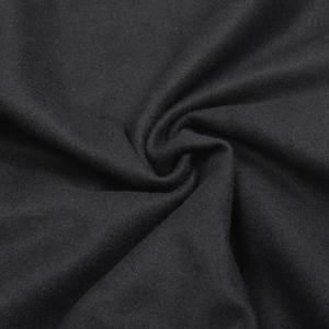 Fournisseur de vestes varsity en toile élégantes pour hommes, offrant des vêtements d'extérieur respirants à capuche de haute qualité et confortables, aux designs modernes - Product Image 4