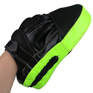 New Arrival Premium Quality Muay Thai Punching Mitts PU Leather Customizable Lightweight Durable Boxing <b>Focus</b> <b>Pads</b> - Product Image 3