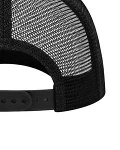Gorra trucker premium de poliéster, ajustable, transpirable, con cierre a presión, para hombre y mujer, con logo personalizado, multicolor, lisa. - Product Image 5