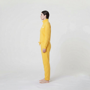 Ensemble de survêtement deux pièces élégant jaune de haute qualité pour femmes, coupe régulière avec fermeture éclair intégrale et poches latérales - Product Image 4